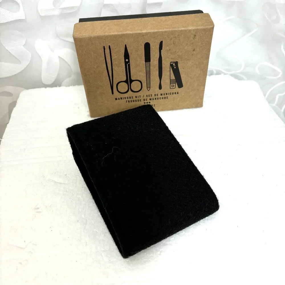Bell & Curfew Wallet  Manicure Five (5) pc Stainless Kit  NIB